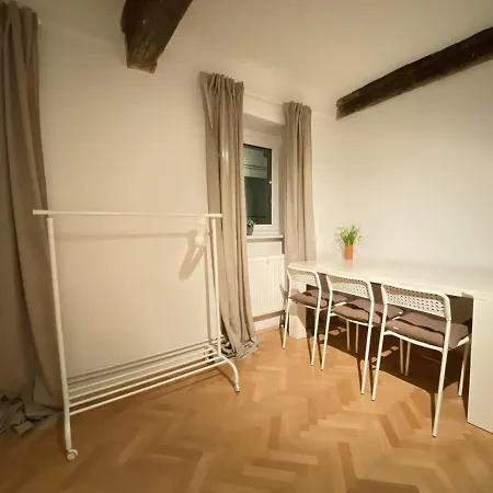 Pod Gradom Guest house Ljubljana