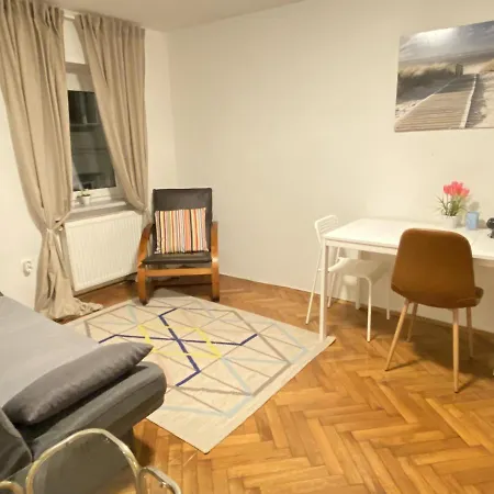Pod Gradom Guest house Ljubljana